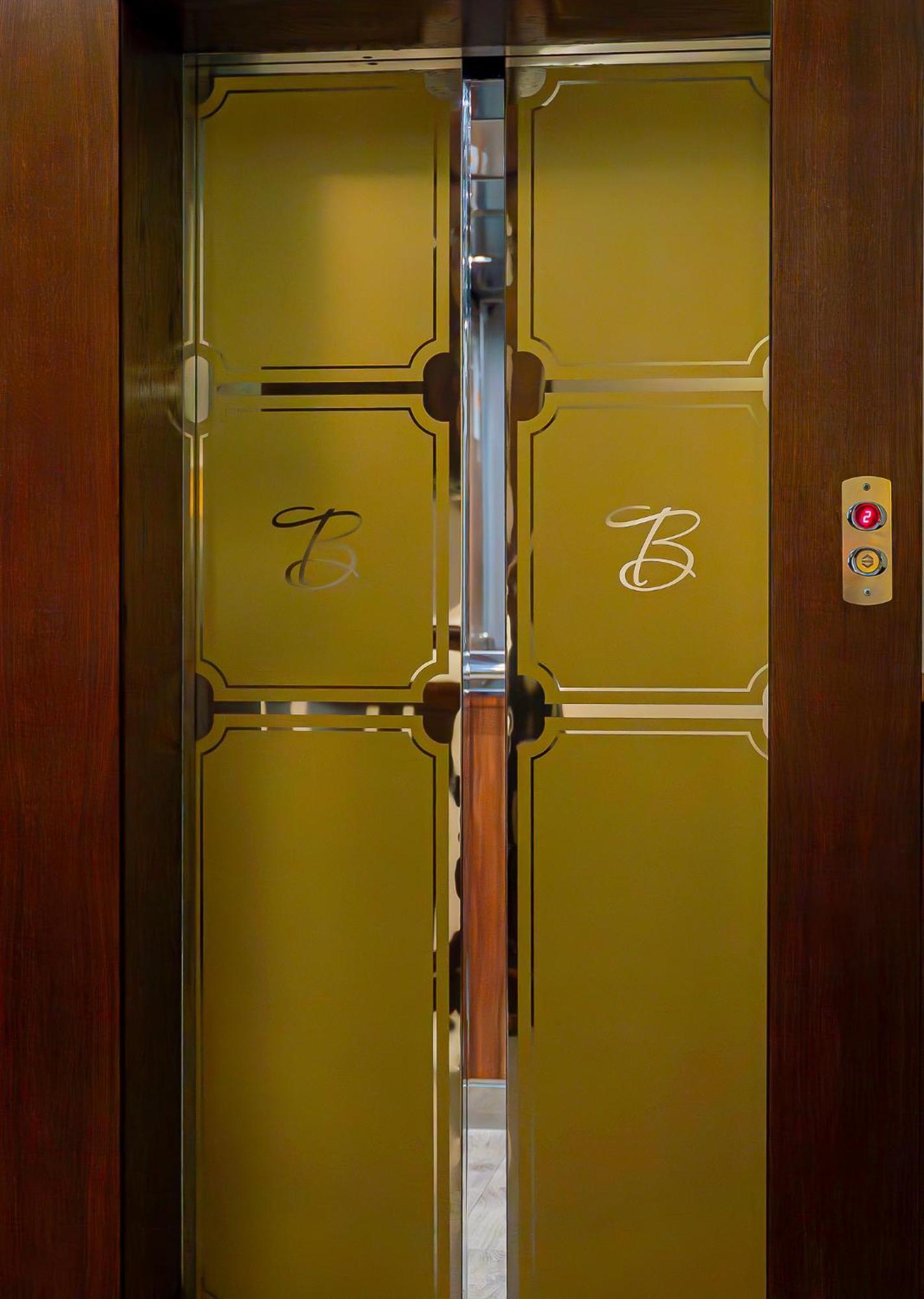 Hotel Bozhentsi Chernevtsi Экстерьер фото