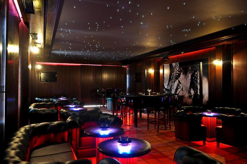 Hotel Bozhentsi Chernevtsi Экстерьер фото