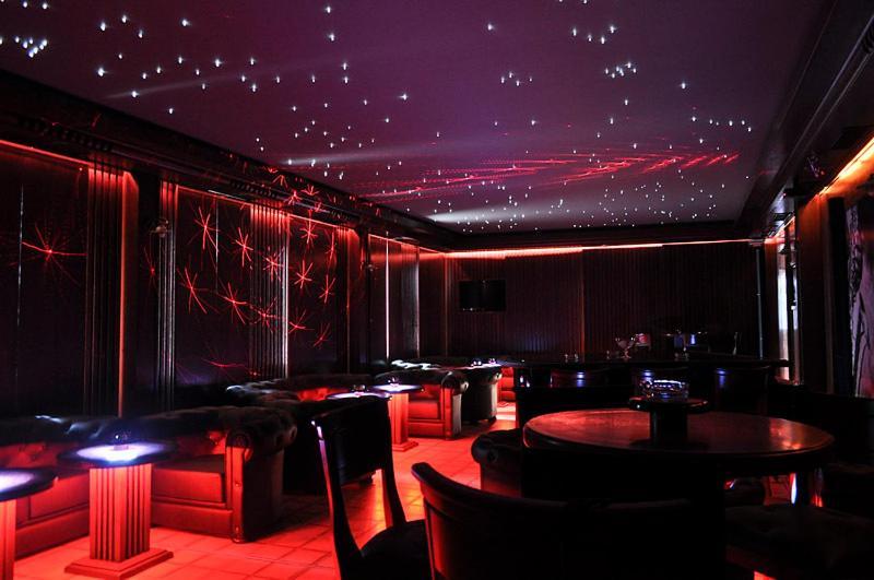 Hotel Bozhentsi Chernevtsi Экстерьер фото