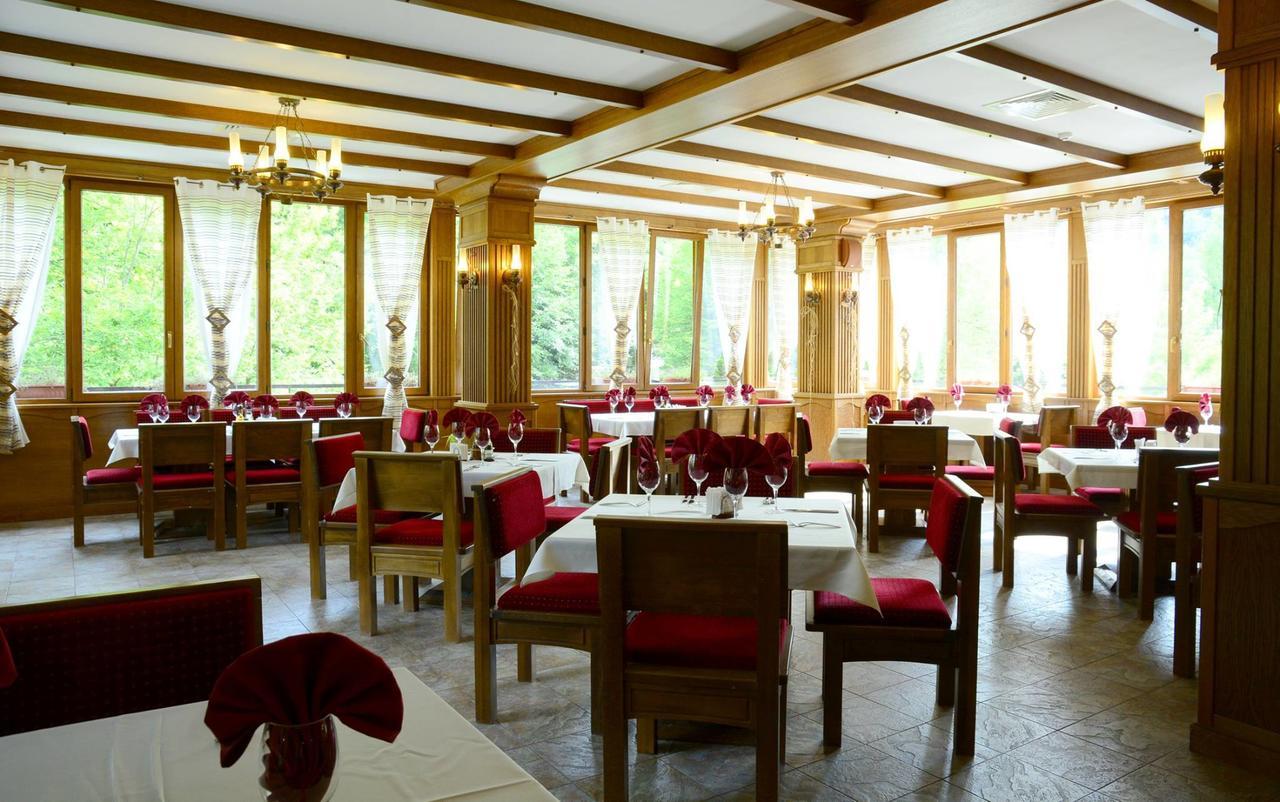 Hotel Bozhentsi Chernevtsi Экстерьер фото